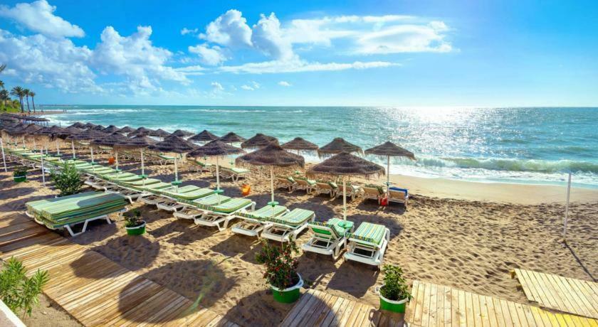 Minerva Holiday Benalmadena Ngoại thất bức ảnh